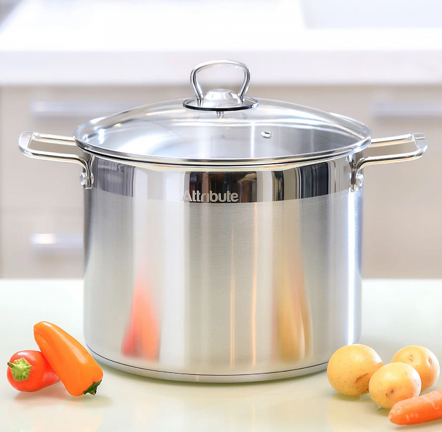 Кастрюля с крышкой MASTER CHEF 12л